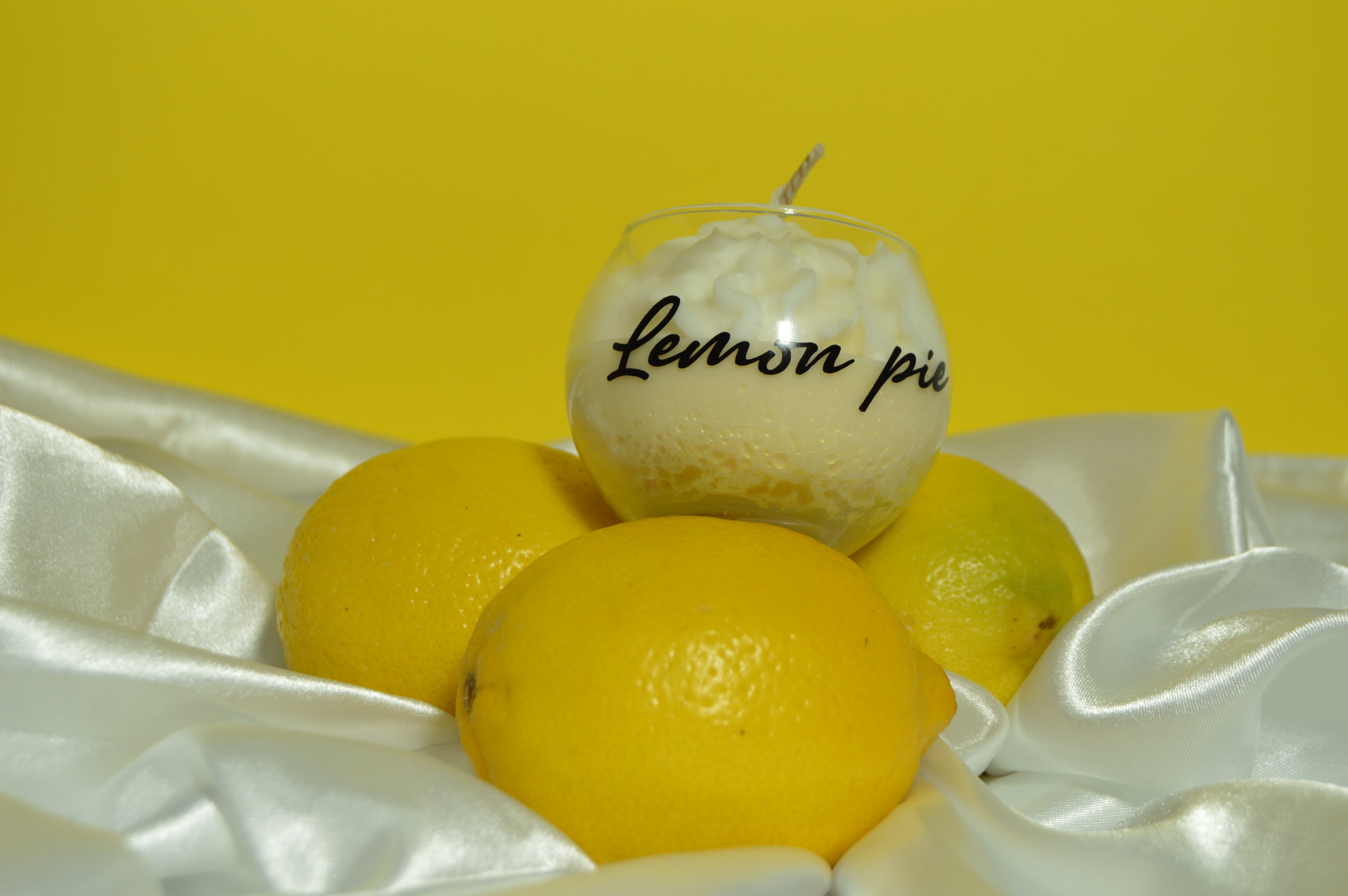 Lemon pie
